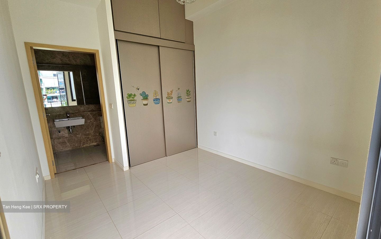 Boathouse Residences (D19), Condominium #500918241